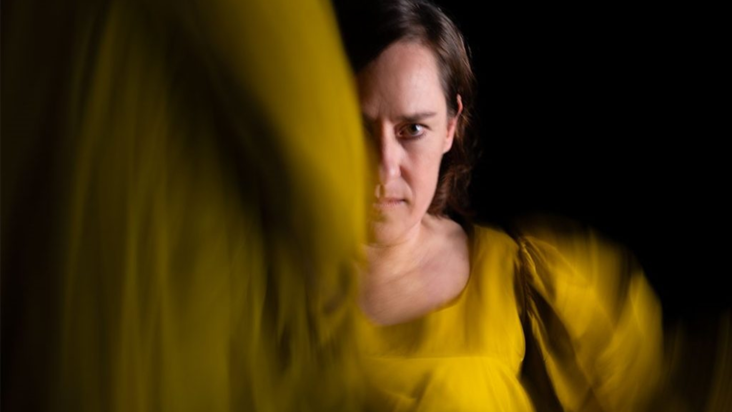 Peça no Maria Matos. Exposição na Galeria Zé dos Bois