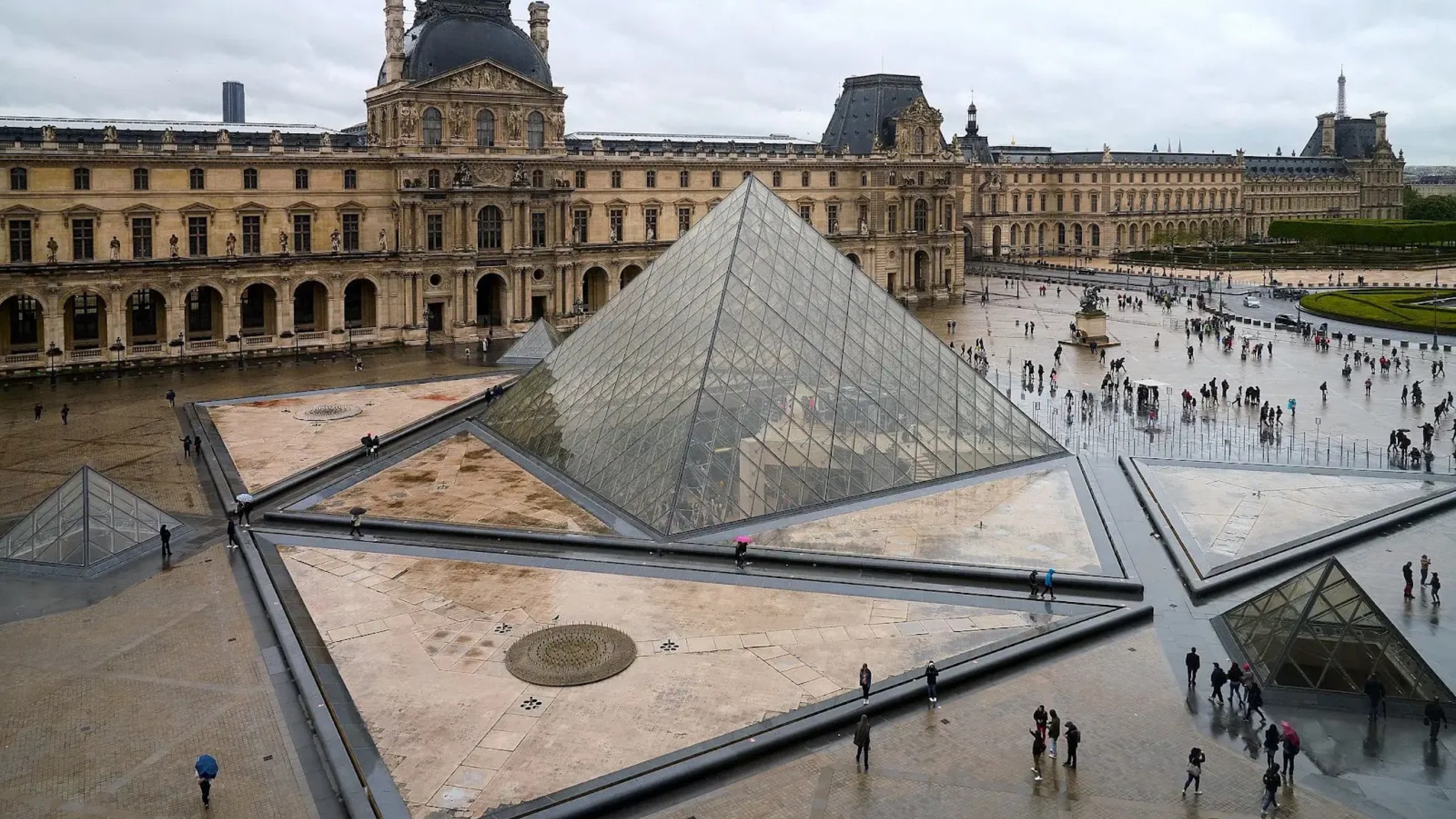 louvre 1